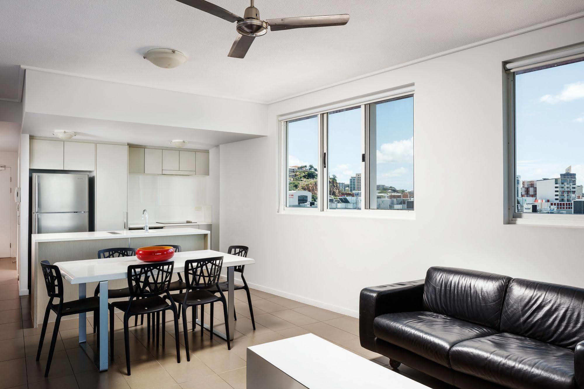 Central Holborn Apartments Townsville Luaran gambar